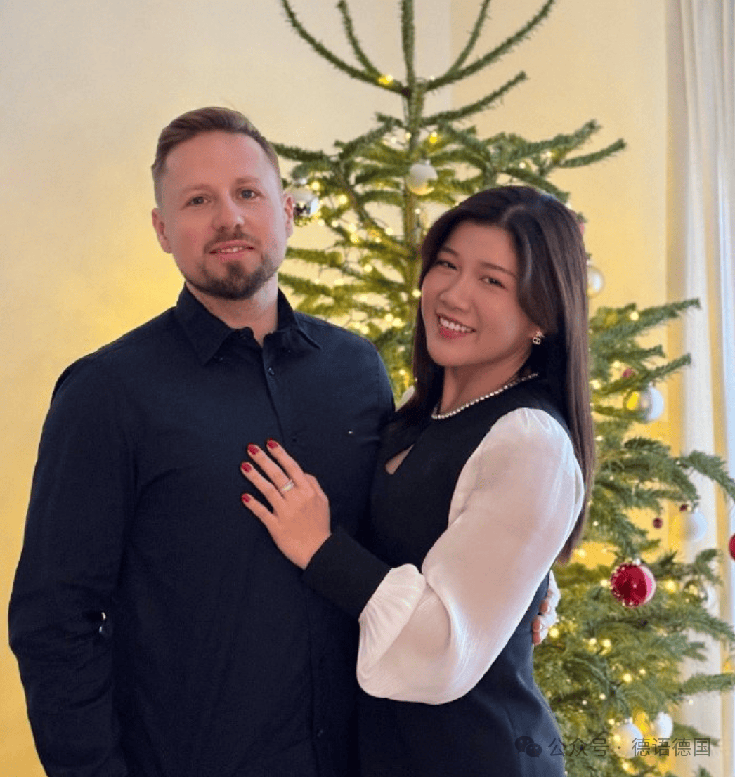 官宣离婚!_朱莉_减肥_妻子