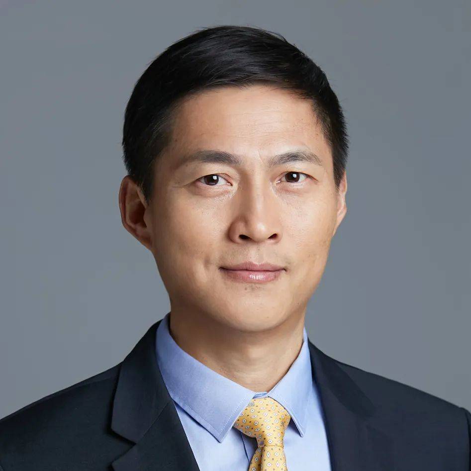 律师北京办公室合伙人业务领域:诉讼仲裁,合规和调查李瑞轩  律师北京