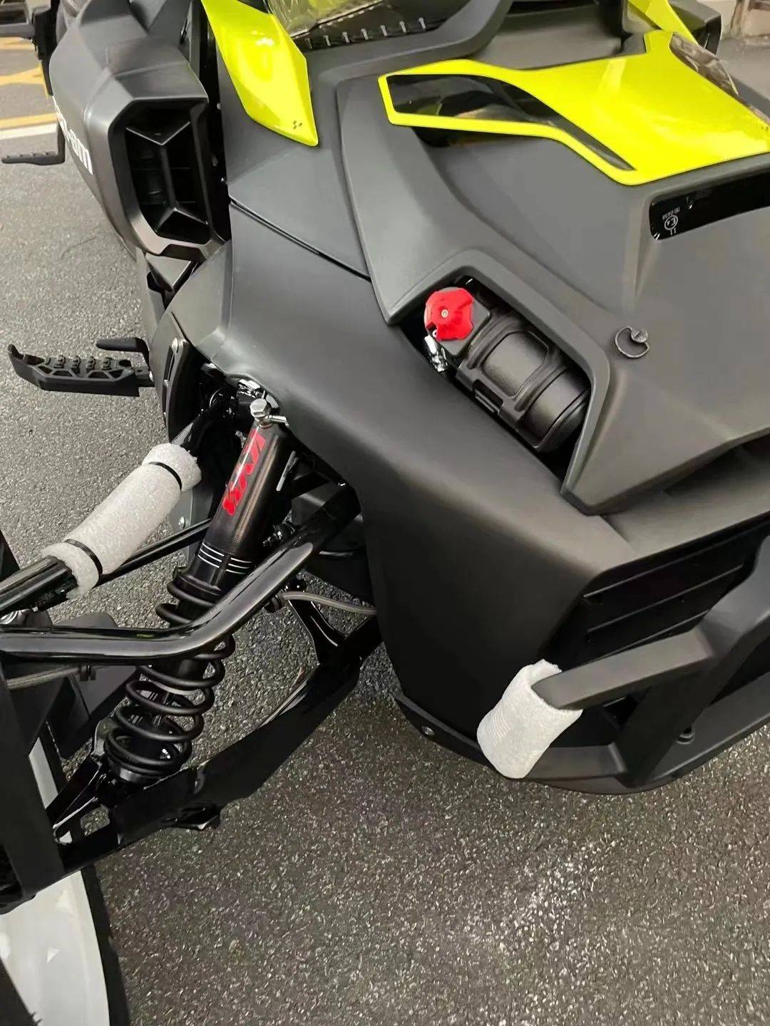2022年庞巴迪蝎子 can-am ryker rally 900 黄色 仅一台_搜狐汽车