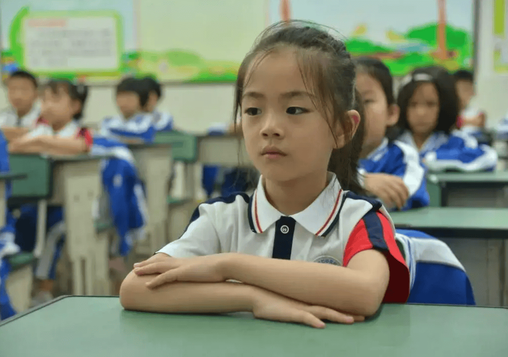 小学“入学年龄”到底几岁?不到6岁能入学吗?部分地区已调整_孩子_家长_时间