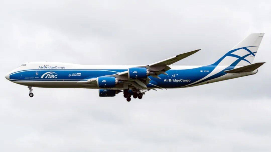 扣押在俄罗斯的飞机回国了