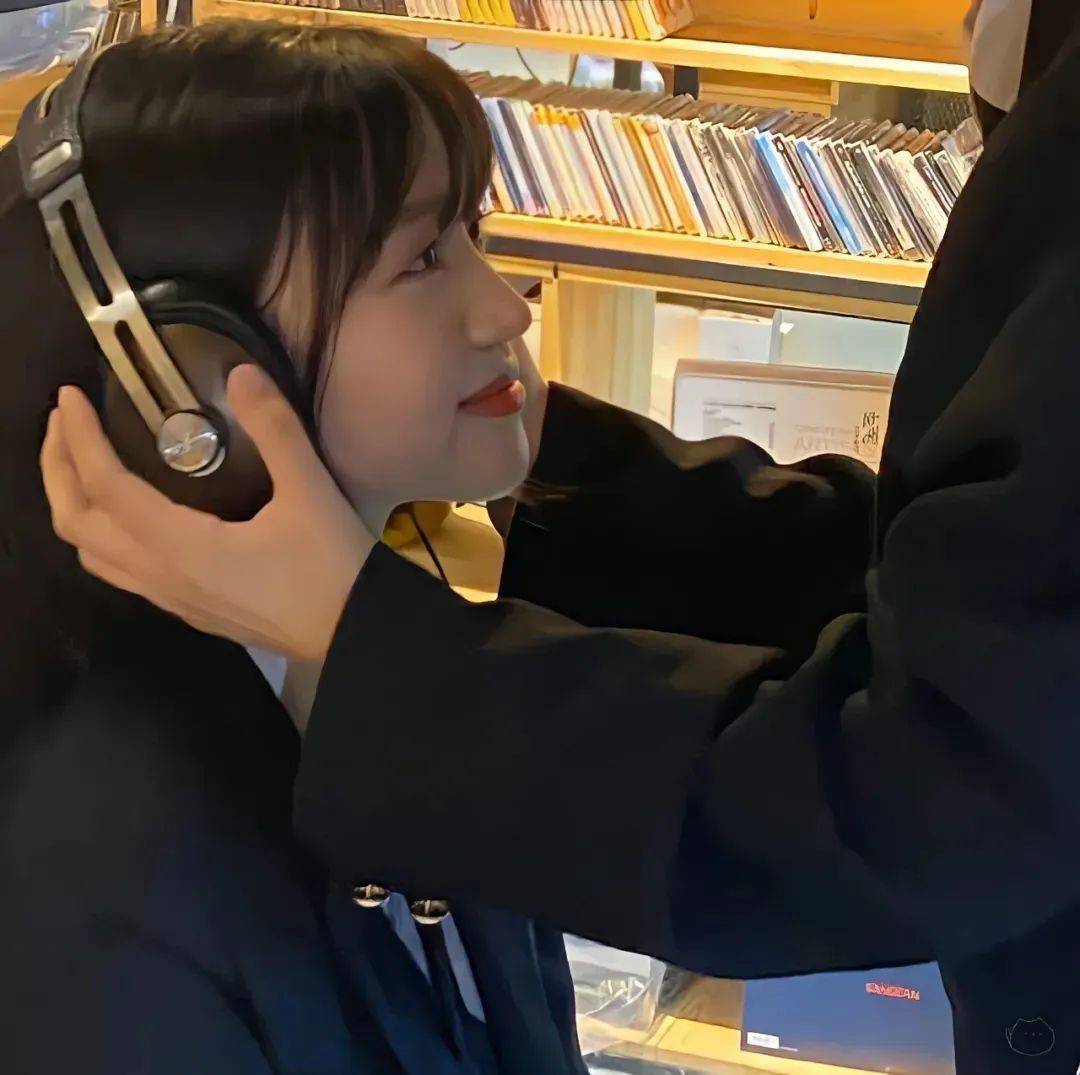 头像恋恋不忘的高级头像