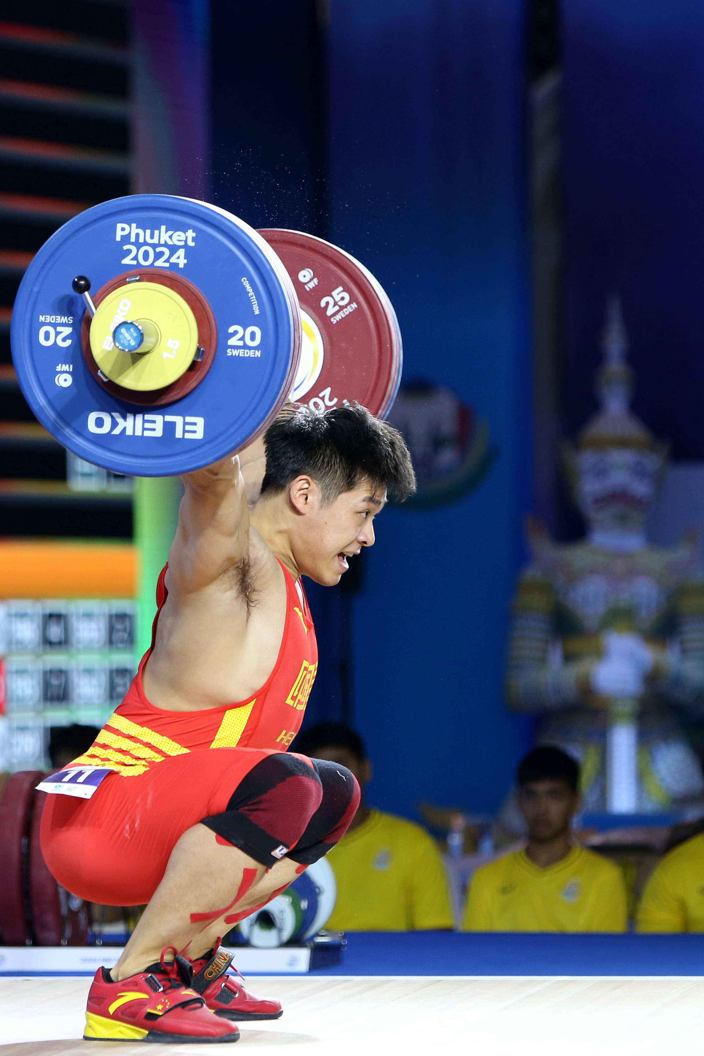 举重——世界杯:李大银获男子89公斤级抓举和总成绩季军_新华社_比赛