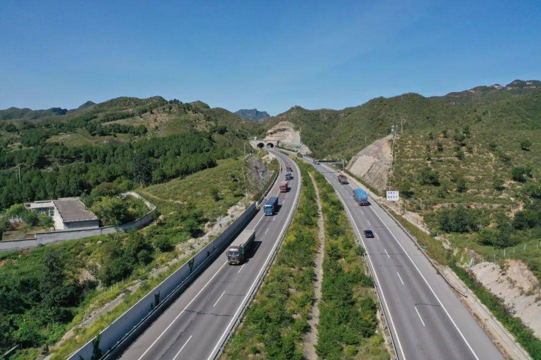 【热点聚焦】河北首单公募reit落地_运营_项目_高速公路