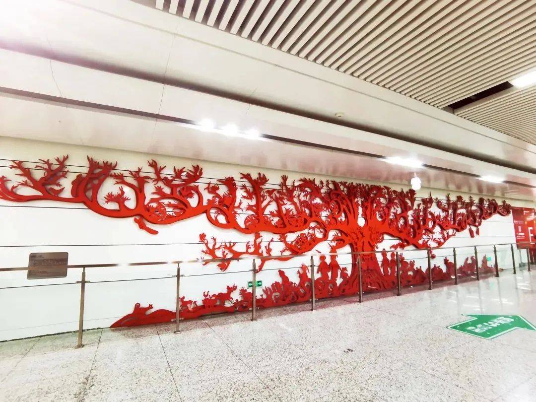 地铁竟然成了风景专列马上出发看风景