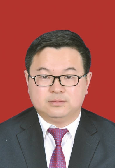 4.吴 凯,男,汉族,1981年9月生,中共党员,盱眙县河桥镇仇集中学教师.