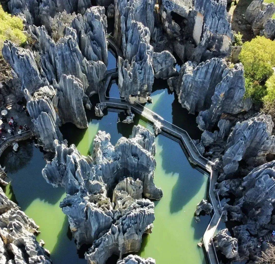 自在云南昆大丽虎跳峡双飞一动6日游来云南感受大自然的神奇领略多元