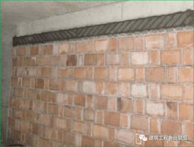 砌筑工程屡见不鲜的10个质量通病,如何防治?_措施_控制_问题