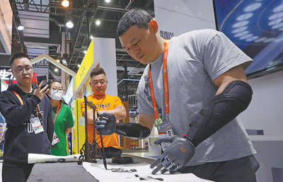 脑机接口技术应用前景广阔