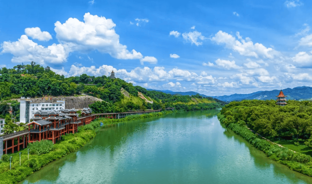 龙岩湖风景区图片