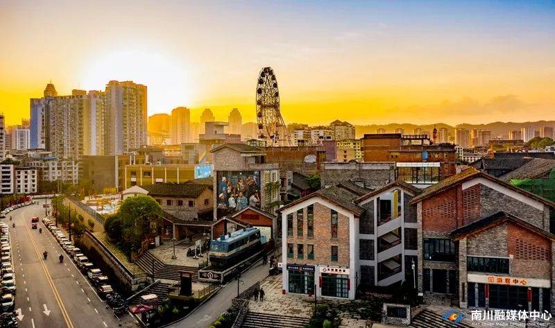 微访谈东城街道全力为推动南川高质量发展作出新贡献