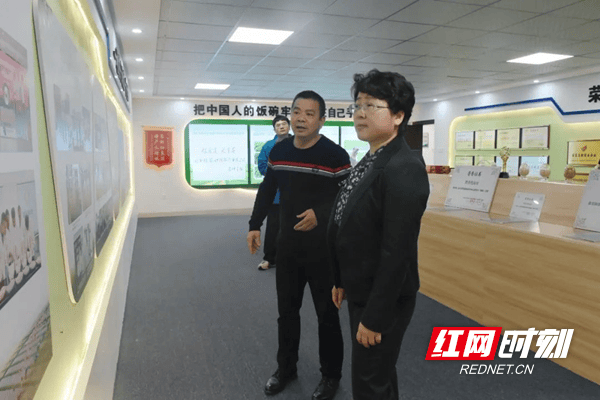 周迎春在市区督导防汛抗旱工作并开展五大主题实践活动