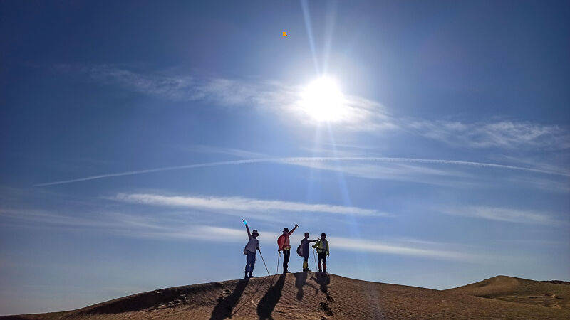 五一3天徒个61库布齐沙漠百人沙漠徒步之旅の用脚丈量沙漠用心行走