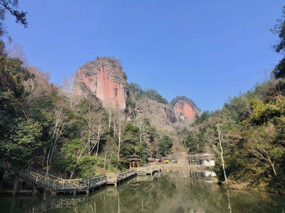 中国_旅游_前往