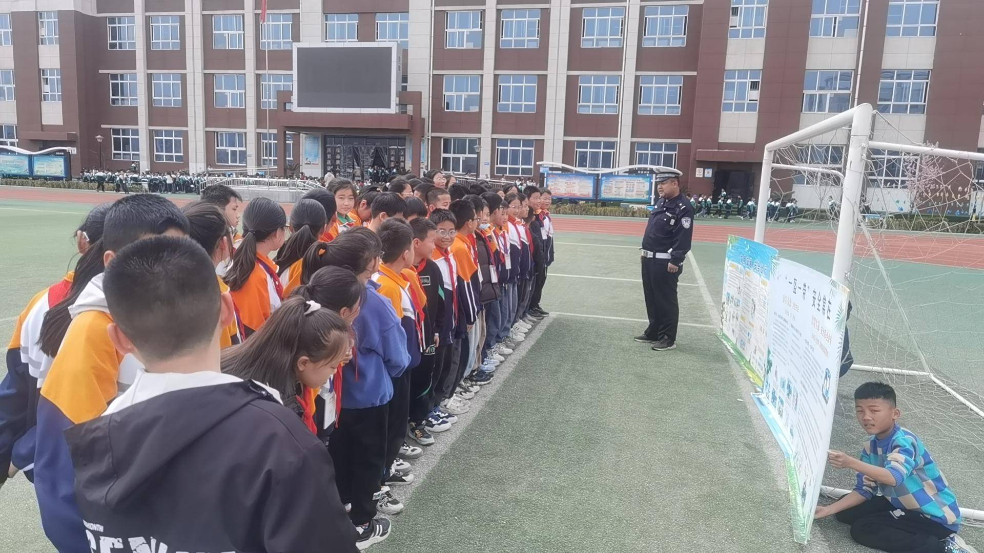 彬州市公刘小学简介图片