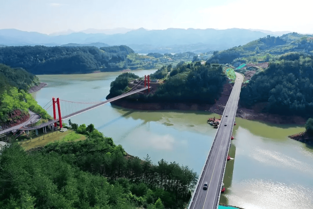 遂昌县城去西畈只要1小时遂江公路建成后,从遂昌县城至西畈乡举淤口村