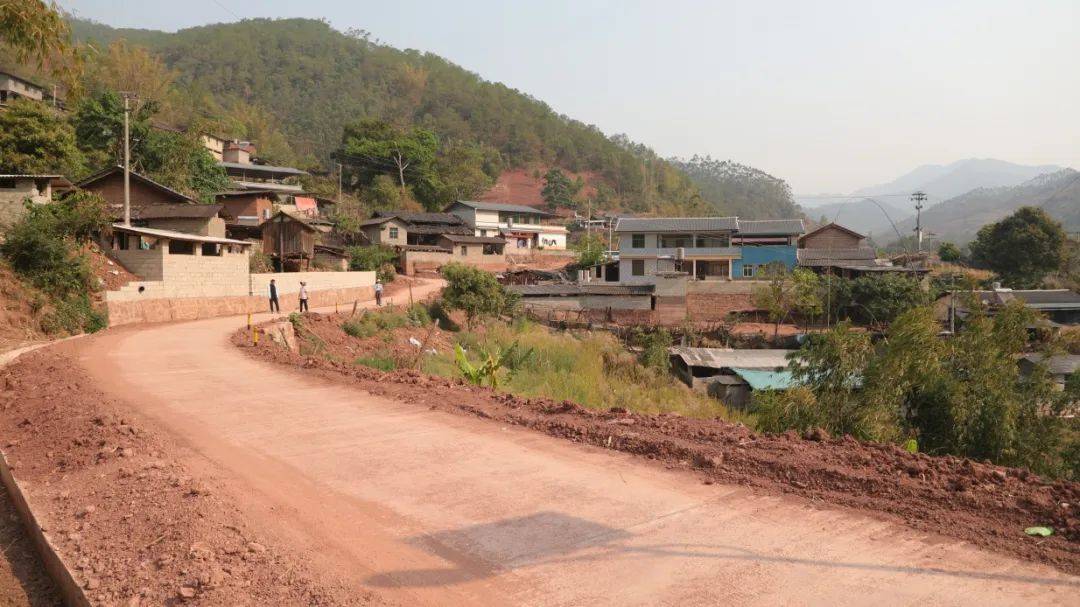 乡村振兴景谷以工代赈稳就业乡村振兴添动力