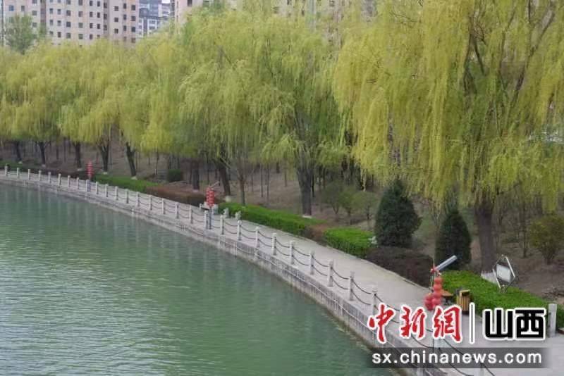 山西文水春暖花开美景如画