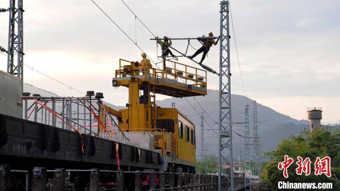 焦柳铁路完成集中修保障汛期运输安全