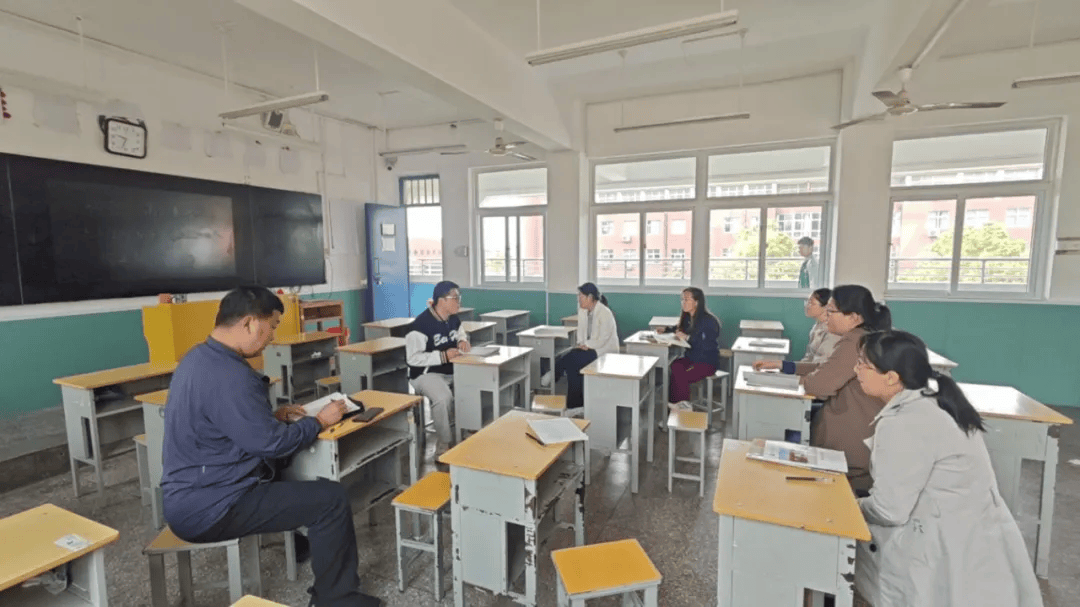 青年教师展芳华岗位练兵提技能平顶山市第四中学举行青年教师岗位大