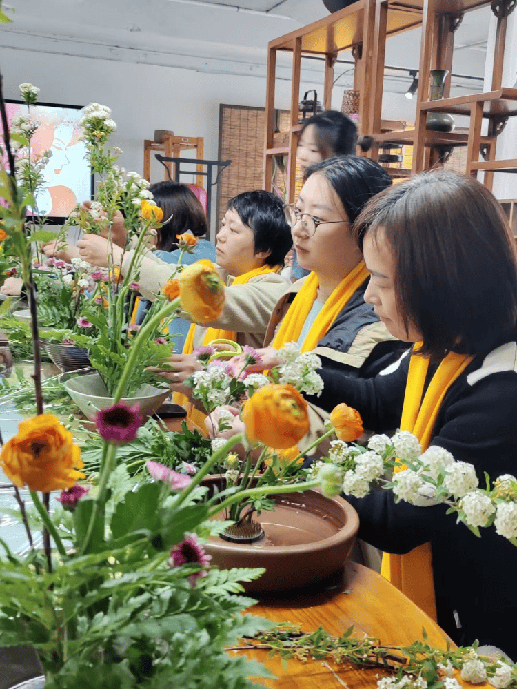 王越惠所在的重庆市凤池荷语职业培训学校,就是世界技能大赛花艺项目