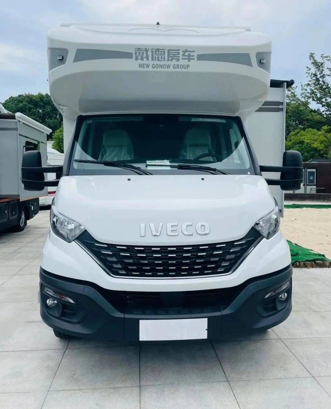 车展攻略|打卡本周房车展,带您领略高端进口依维柯底盘房车风采