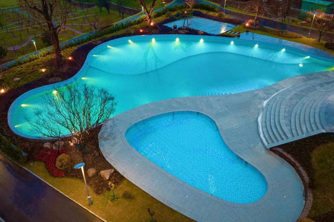 花间苑·泉岚打造诗意栖居地~_旅游_汤池温泉_度假区