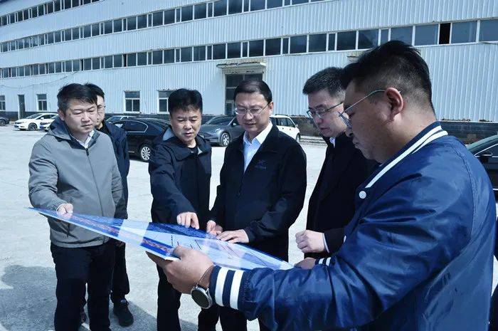 副市长杨明到高新区调研项目建设情况