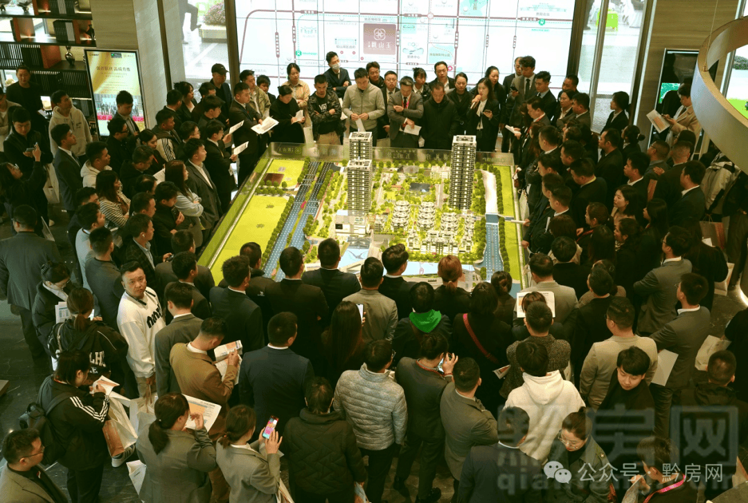 项目营销团队从项目的品牌价值,地段价值,产品力,物业服务力等多方面