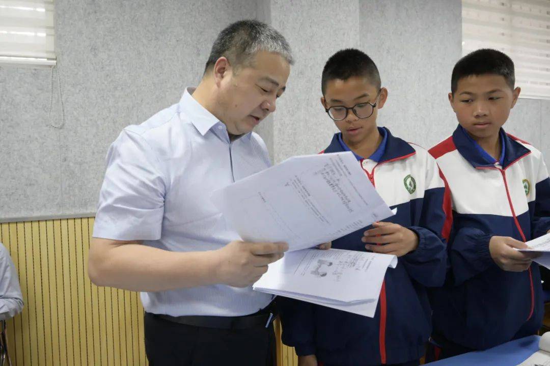 271教育丨专家进校园教育部政治课程专家李晓东教授亲临指导