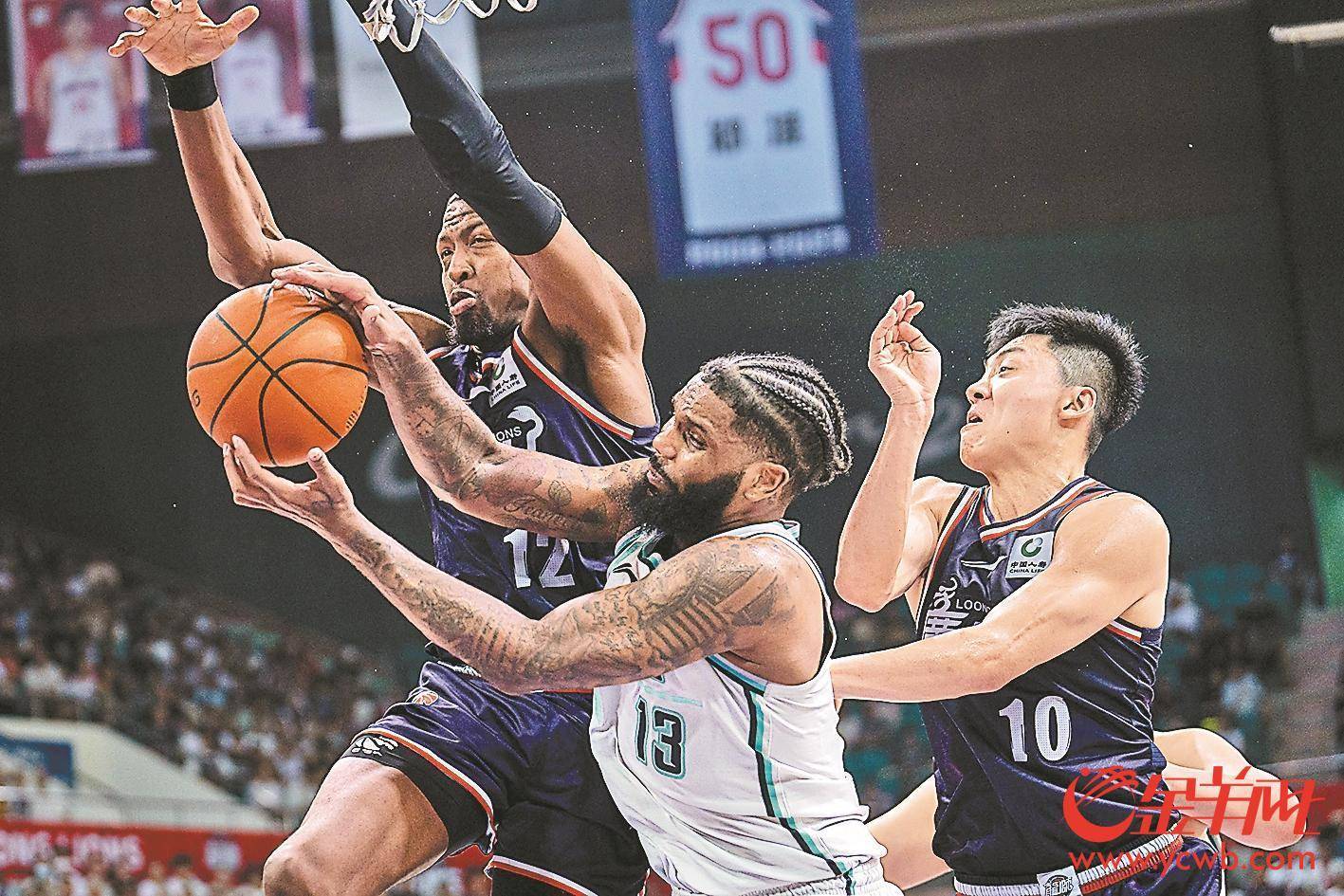 cba广州龙狮队史第二次晋级季后赛八强