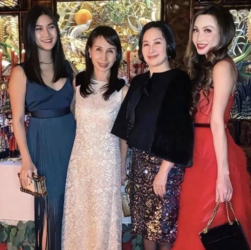 何超仪_何超琼_母亲