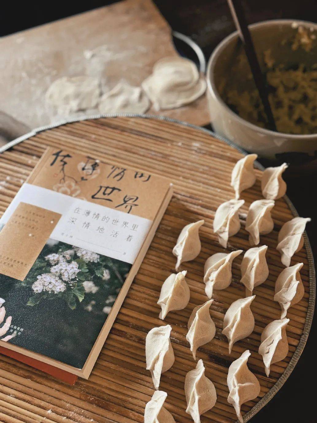 真经,候自己的真佛 | 雪小禅最美微刊第八百八十八期_文字_深情_卫视