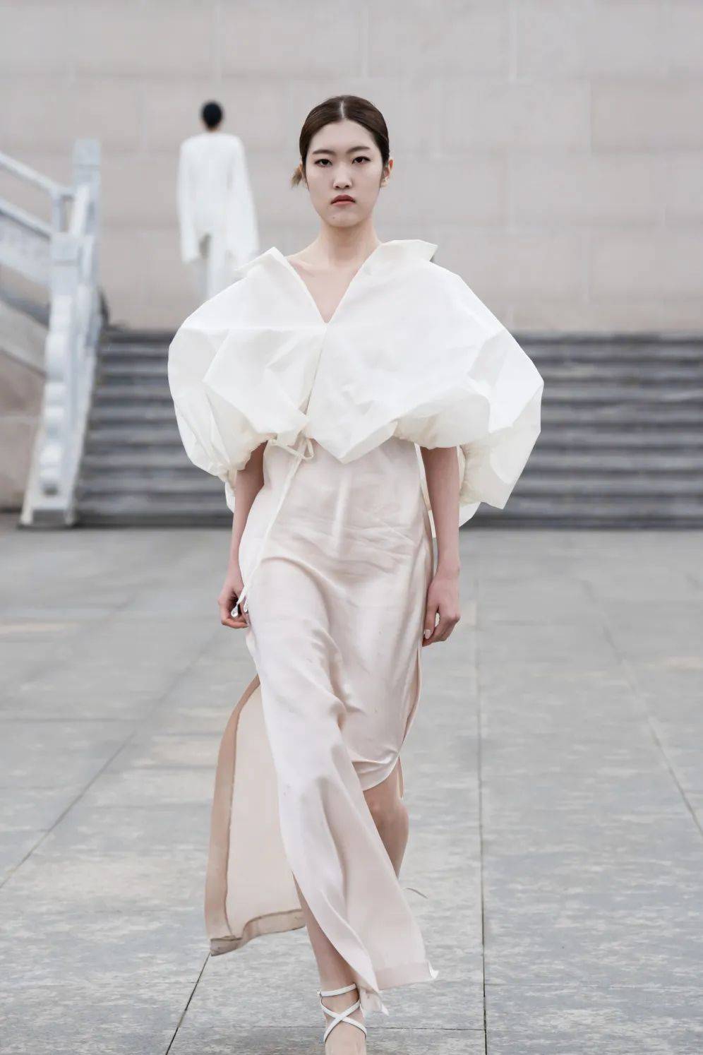 中国美惊艳世界北服设计获驻华外交官及记者点赞