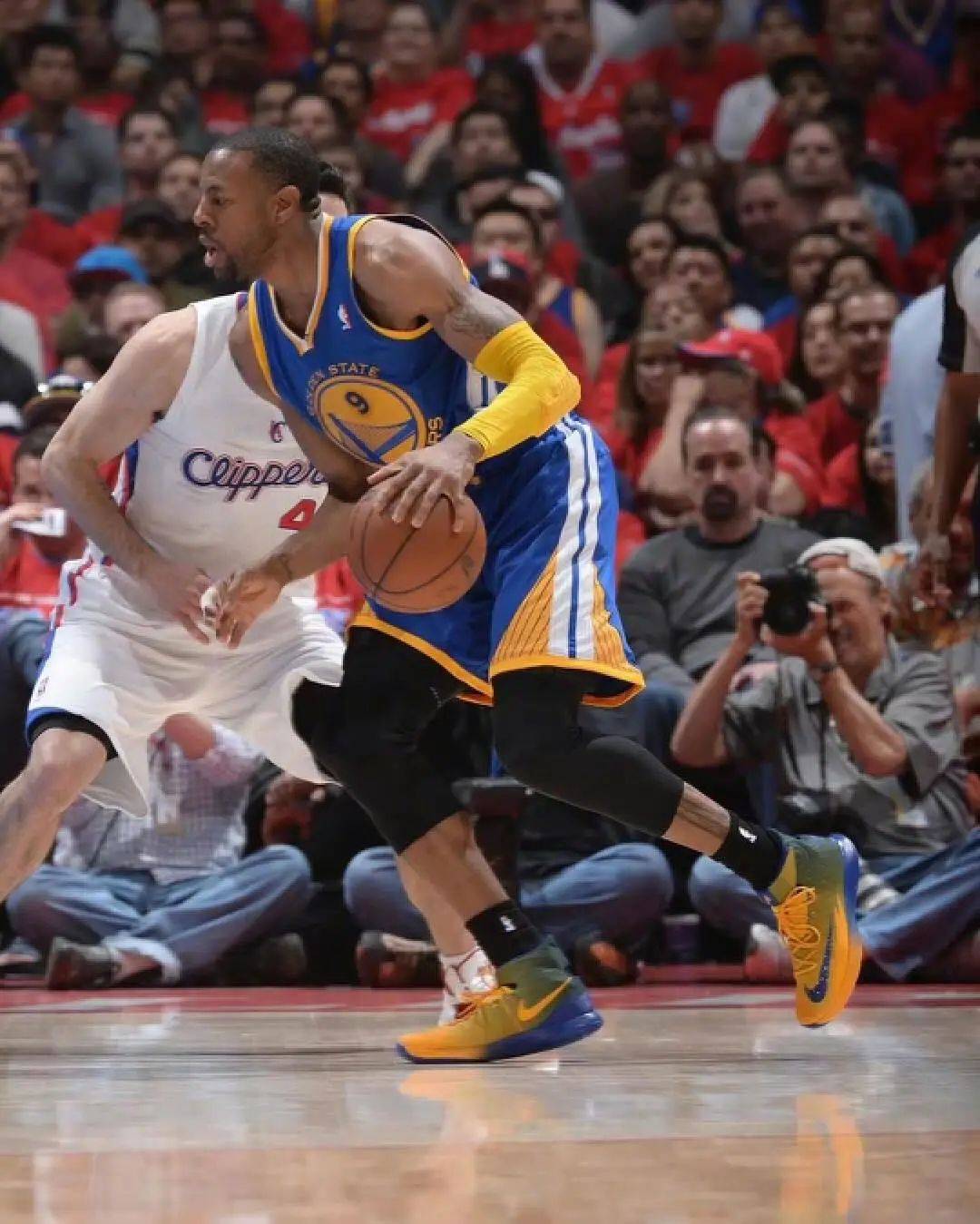 nike神作!惊艳了一代人……_hyper_球鞋_系列