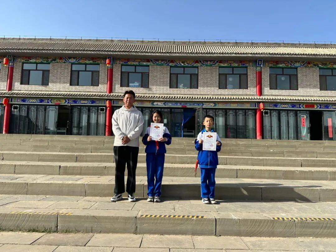 【双减多元拓展篇】东胜区华研滨河小学:实践之旅启心智,知行合一促