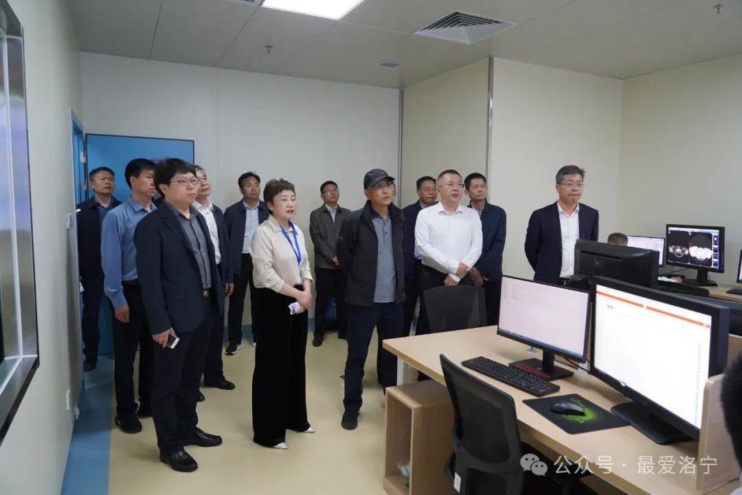省发改委一级巡视员支安宇到洛宁调研公共服务体系建设情况