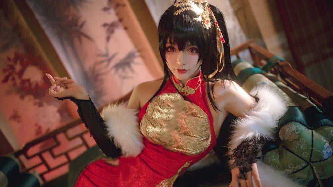 67cosplay丨碧蓝航线大凤新春旗袍