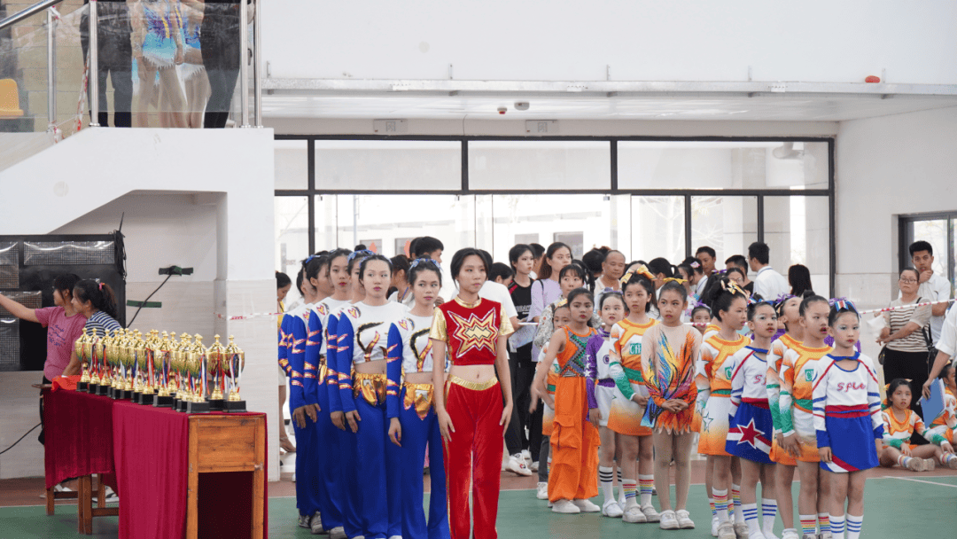 云安中学在2024年云浮市健美操啦啦操锦标赛中喜获佳绩