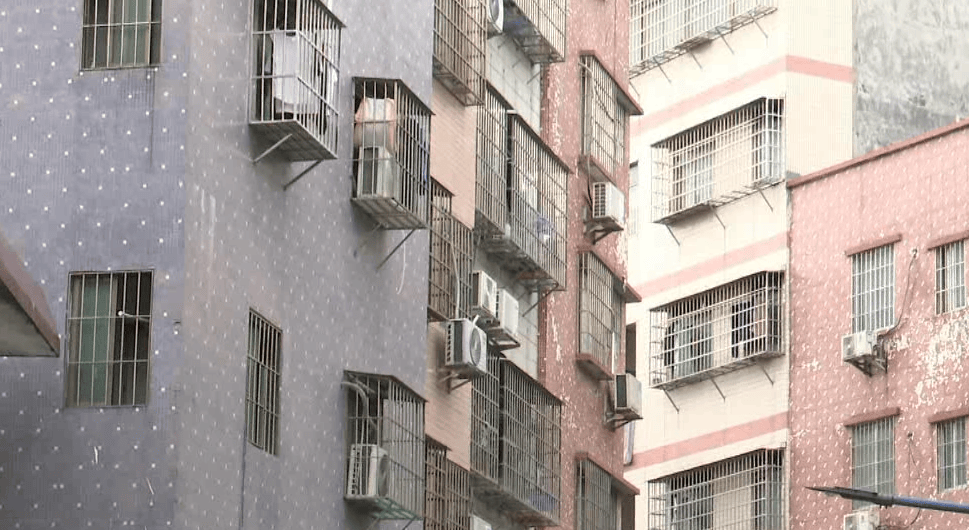 出租屋收电费15元度罚记者再次走访却发现