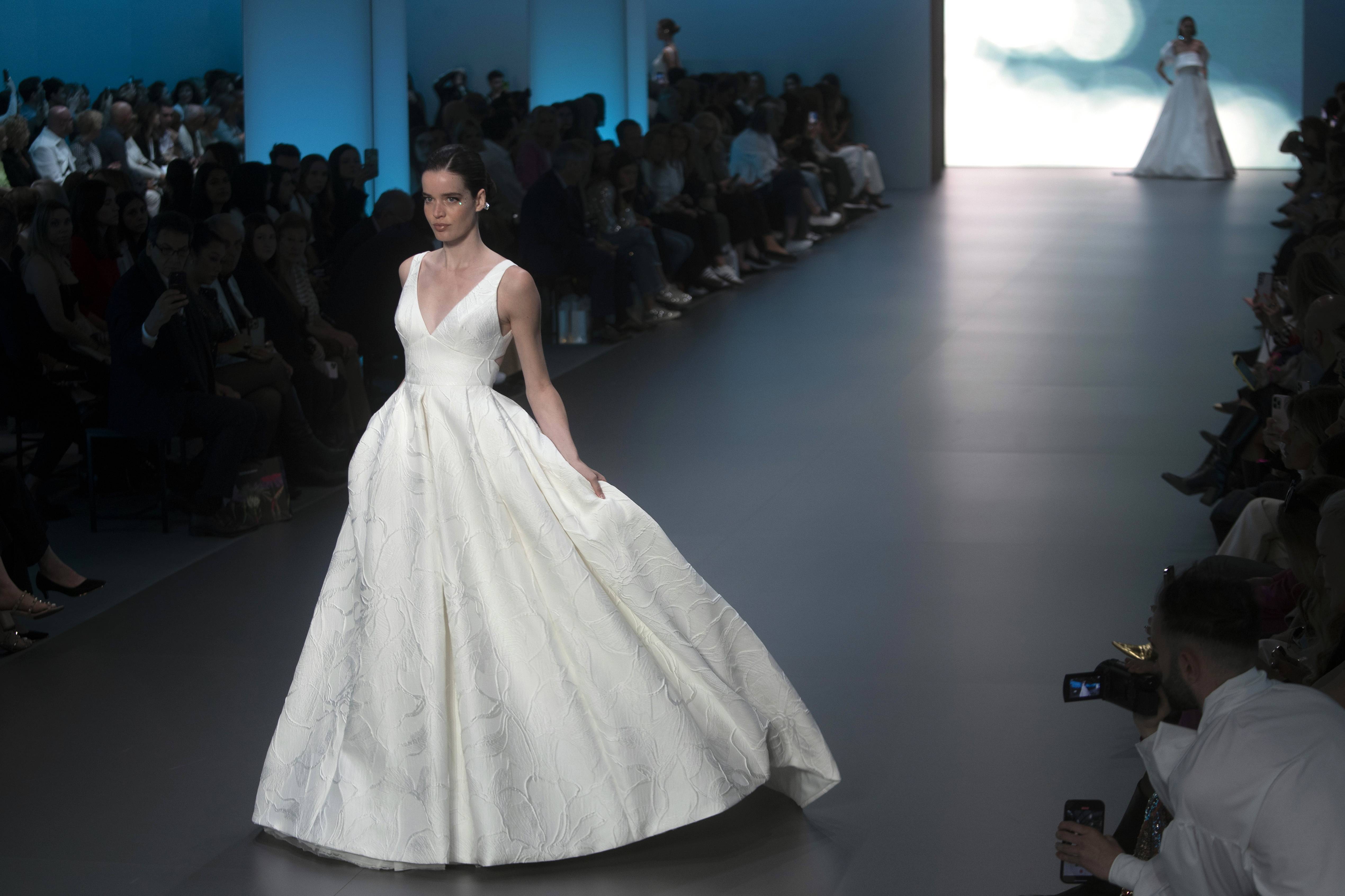 巴塞罗那婚纱时装周掠影