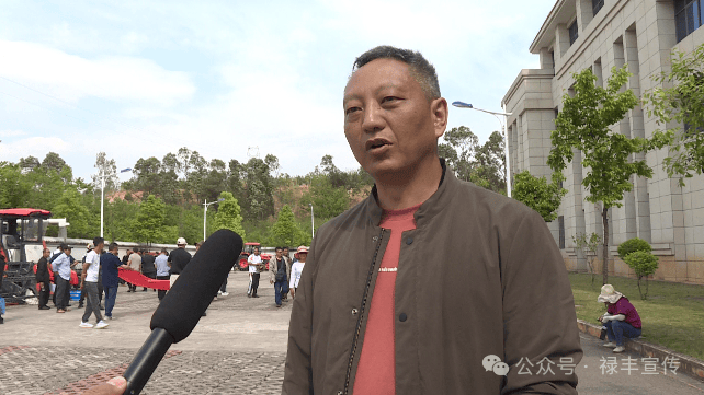 禄丰市培训新农机技术提升农业全程机械化水平