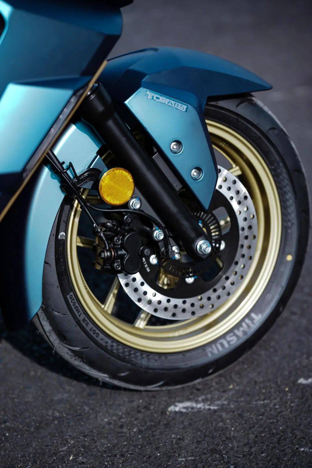 台荣全新运动踏板发布在即,250踏板新"卷王"来了_搜狐汽车_搜狐网