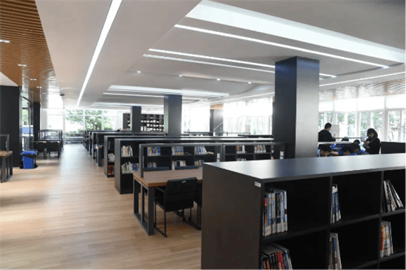 [中职]上海信息技术学校:5月1日,我们不见不散!——日