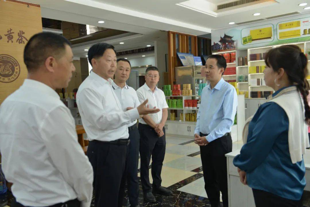 省总工会到广元旺苍县调研工会工作
