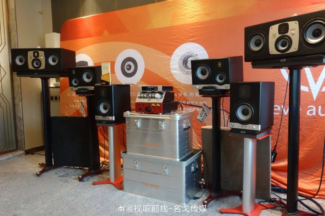 秦朝音响秦朝音响带来旗下影院音箱和功放产品演示.