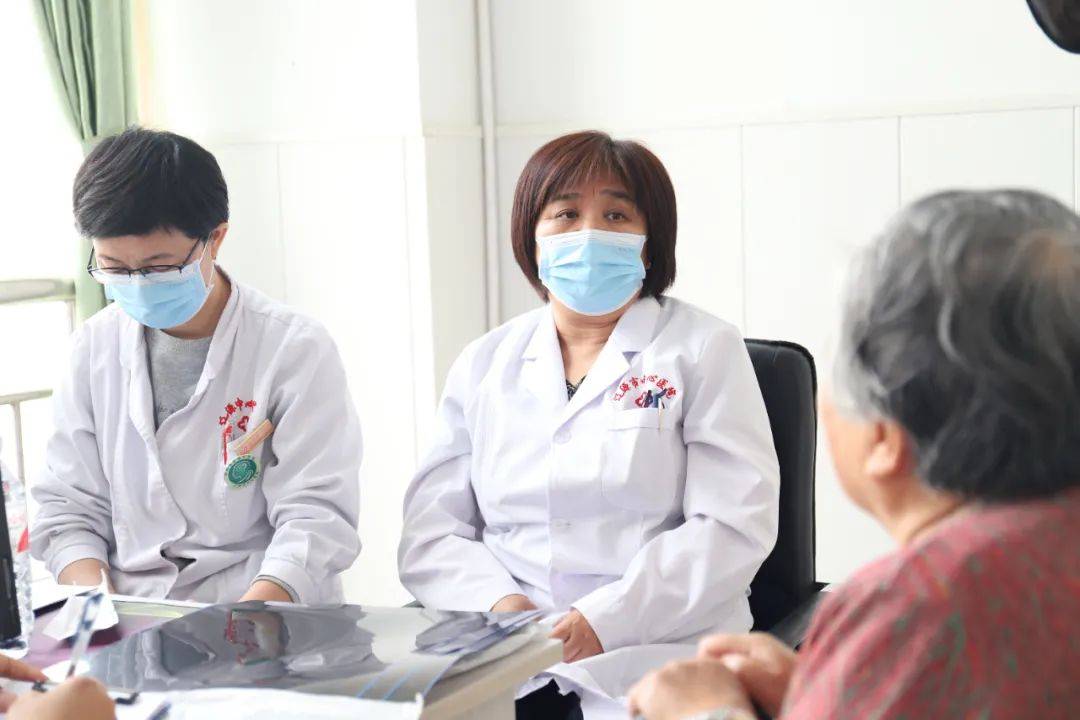 医院心血管内科博士闫振娴,首都医科大学宣武医院神经内科博士许二赫