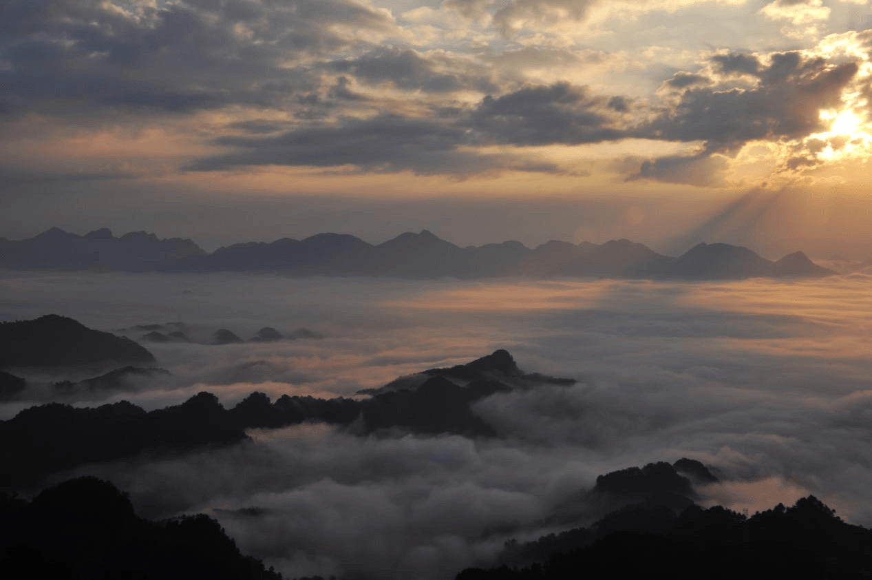 八面山景区图片