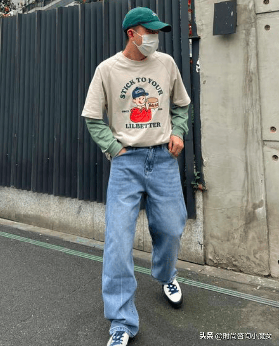 男人春天穿牛仔裤,不一定配小白鞋!换这4款鞋子,想不时髦都难