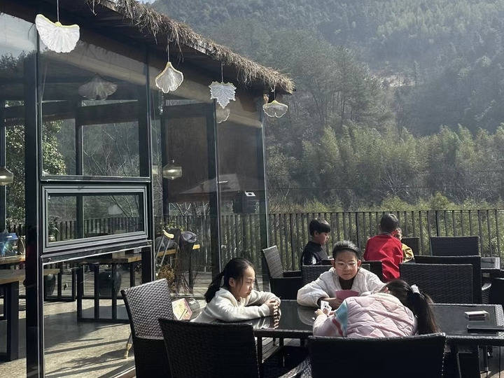 主打松弛感的"反向旅游"你了解吗?"五一"临近,临安民宿预定火爆